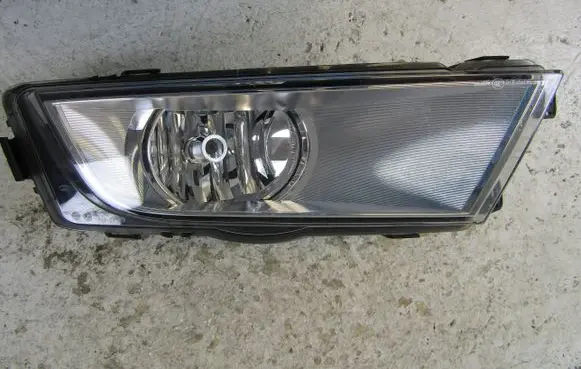 Skoda Octavia Mk3 (5E) Front fog light 5E0941700D