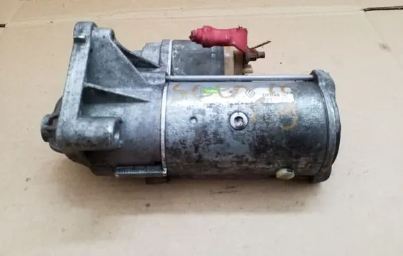 Renault Megane II Starter motor 8200331251 21C5 D7R49