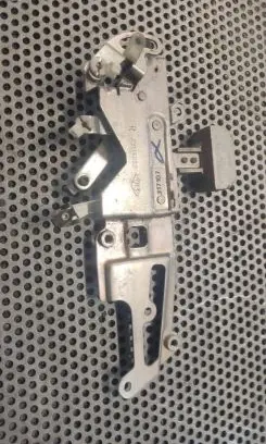 Renault Master II Sliding door lock 