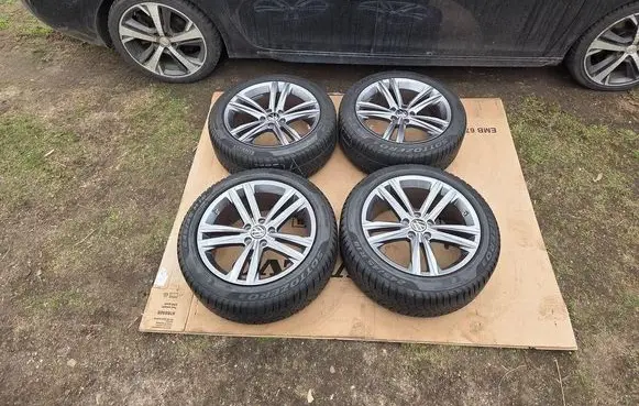 Volkswagen Arteon R18 alloy rim 3G8601025N