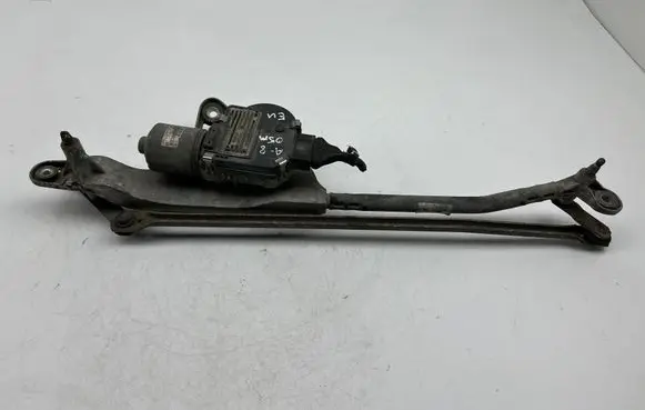 Audi A8 S8 D3 4E Front wiper linkage and motor 4E1955119B 0390241851 4E1910113B
