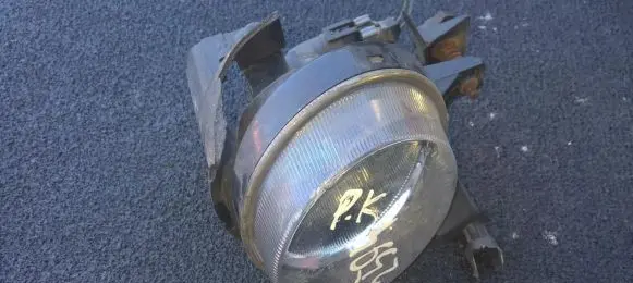 KIA Carens I Front fog light 0k2fc51500