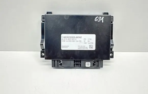 Mercedes-Benz E W213 Gearbox control unit/module A2139005901 5WE00051 A0009010403
