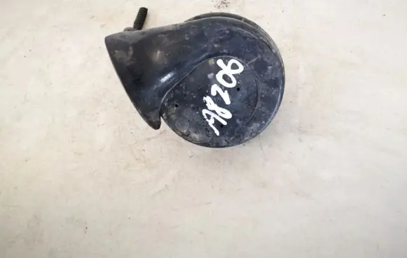 Volkswagen Touareg I Horn signal e1000209