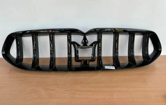 Maserati Grecale Front grill 670170829
