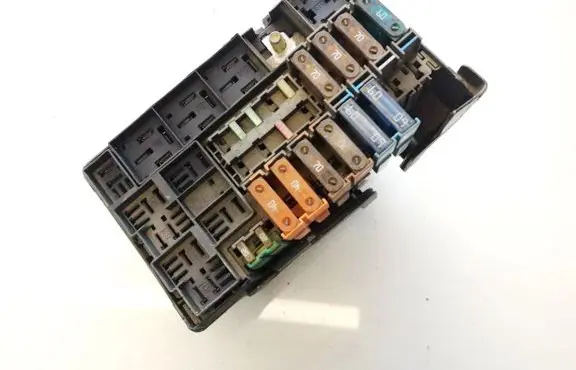 Renault Laguna II Fuse box set 8200162334d 55rd1g183