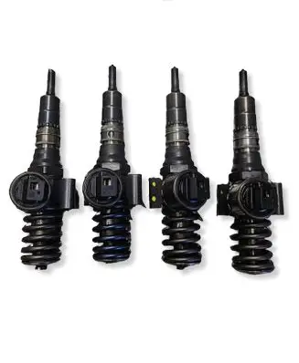 Volkswagen Touran I Fuel injectors set 03G130073G