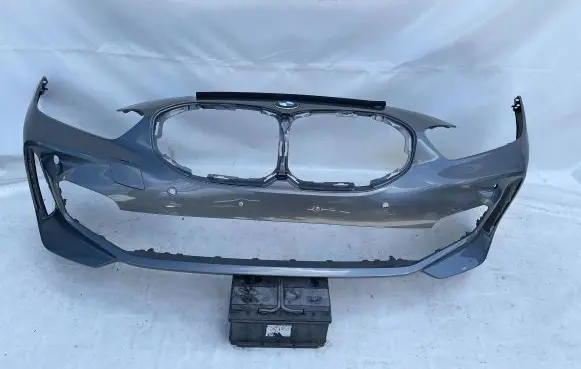 BMW 1 F40 Front bumper 51118070928