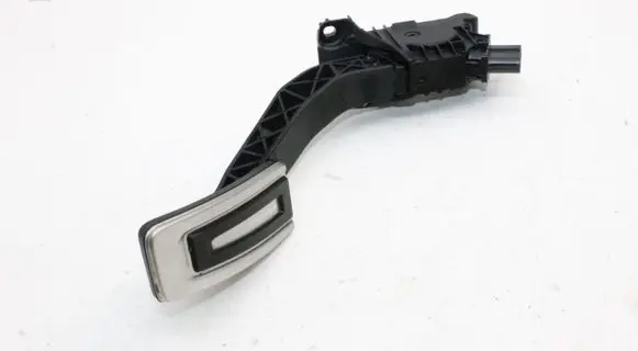 Audi Q3 F3 Accelerator throttle pedal 5Q2723503F 6PV010621