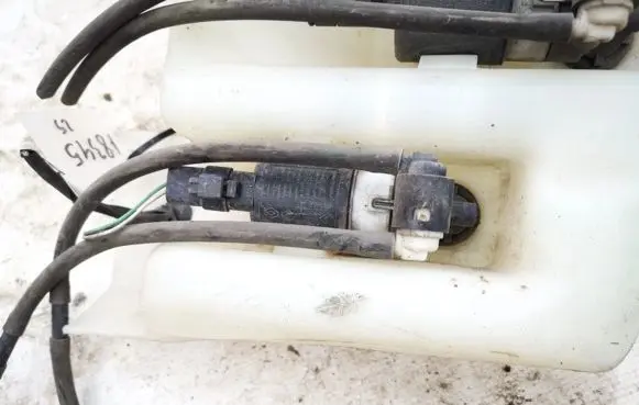 Windscreen/windshield washer pump