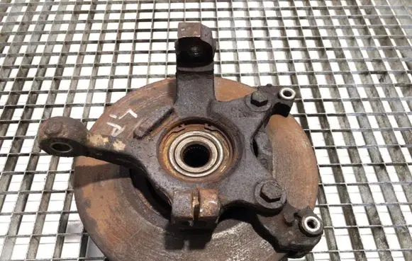Renault Master II Front wheel hub spindle knuckle