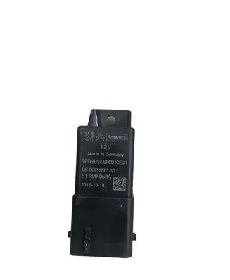 Peugeot Expert Glow plug pre-heat relay 9803299780