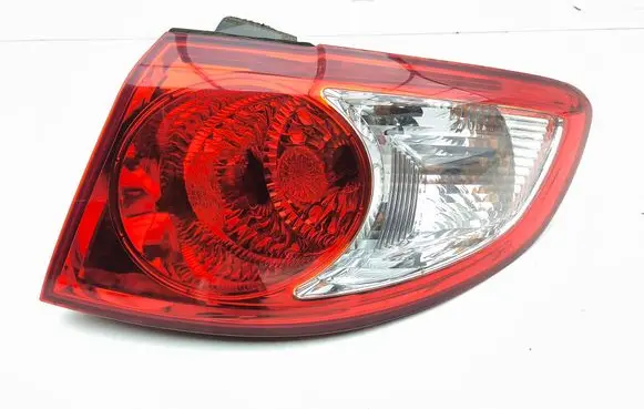 Hyundai Santa Fe Rear/tail lights 924022B000