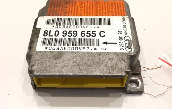 Audi A3 S3 8L Airbag deployment crash/impact sensor 8L0959655C