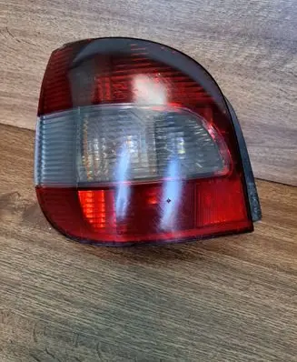 Renault Scenic I Rear/tail lights Z0T011E7 66607Z