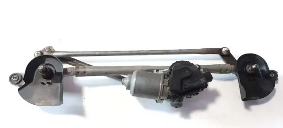 Front wiper linkage and motor
