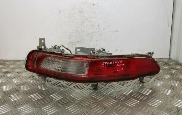 KIA Sportage Rear bumper light 