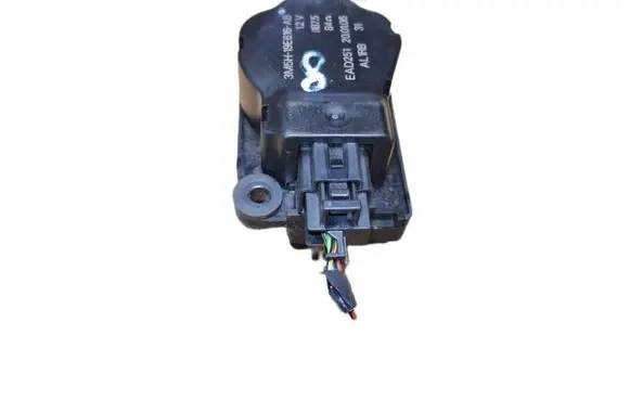 Ford Focus Air flap motor/actuator 3M5H19E616AB EAD251