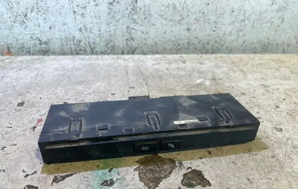 BMW 5 E60 E61 Parking (PDC) sensor switch 6940229 56047 13589311