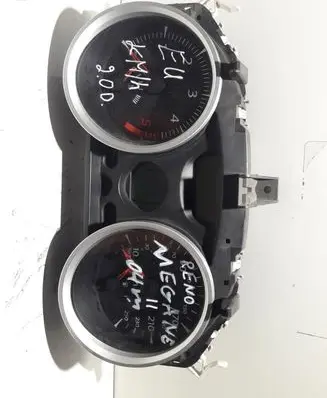 Renault Megane II Speedometer (instrument cluster) 4KAE033068