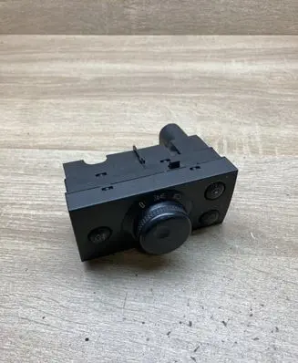 Light switch