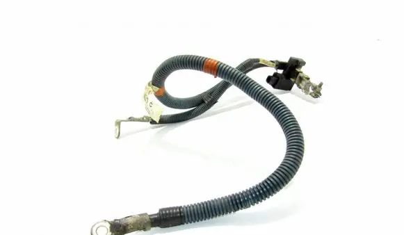Toyota RAV 4 (XA30) Positive cable (battery) 8212342130