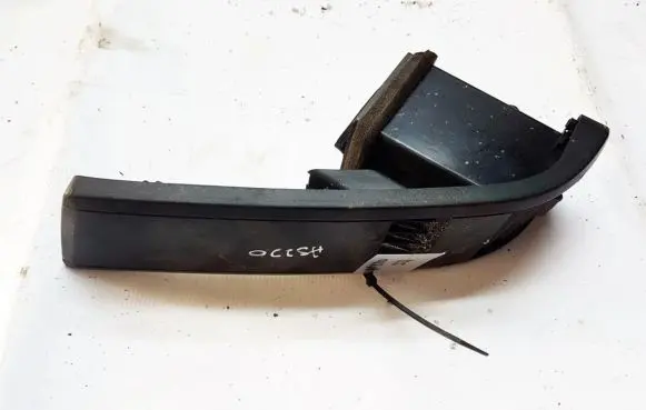 SsangYong Rexton Dash center air vent grill 6964A08000 6964A-08000