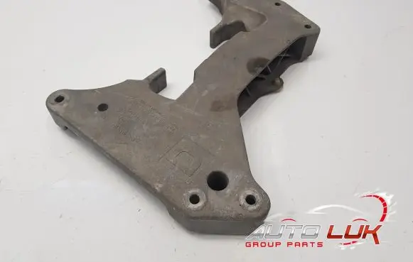 BMW 7 G11 G12 Gearbox mount