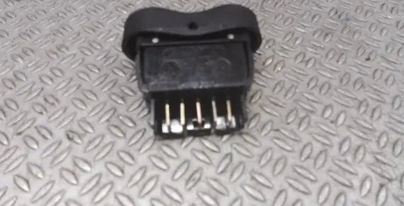 Renault Sandero I Electric window control switch E30607
