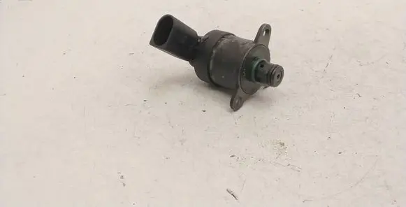 BMW 3 E46 Fuel pressure sensor 
