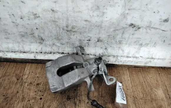 Renault Megane II Rear brake caliper