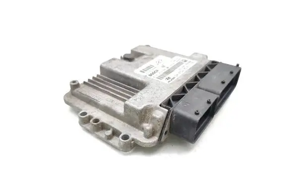 Hyundai i40 Engine control unit/module 391202A209 0281018492