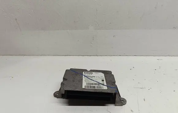 Renault Master III Airbag control unit/module 8200942209A 611136500 611131100A