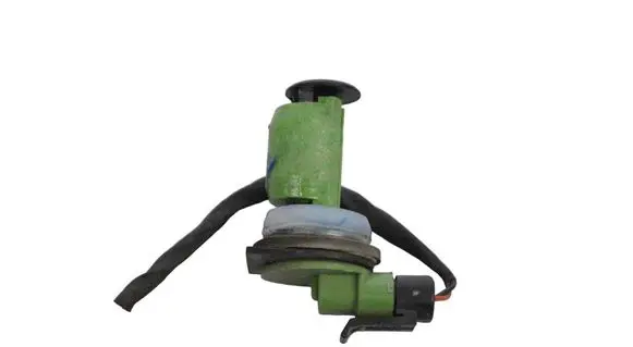 Infiniti M Y51 Windshield washer fluid level sensor 