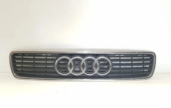 Audi A4 S4 B5 8D Front bumper upper radiator grill 8D0853651R