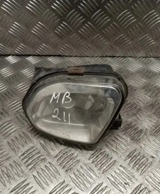 Mercedes-Benz E W211 Front fog light A2118200556