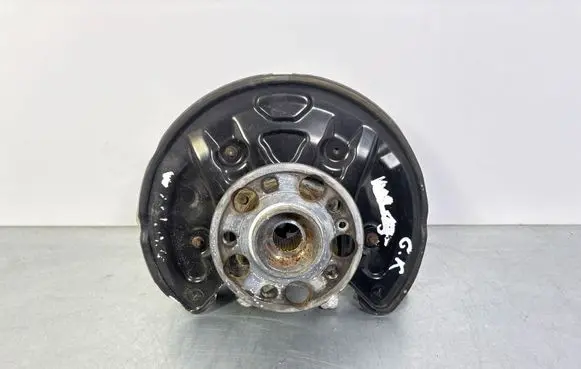 Mercedes-Benz E W213 Rear wheel hub A2055467380