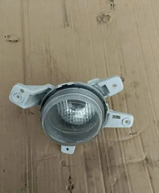 Hyundai i10 Front fog light 92208-B9
