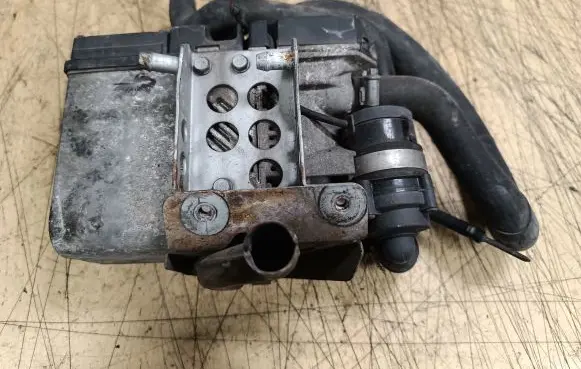 BMW 5 E39 Auxiliary pre-heater (Webasto) 64252A 92255B