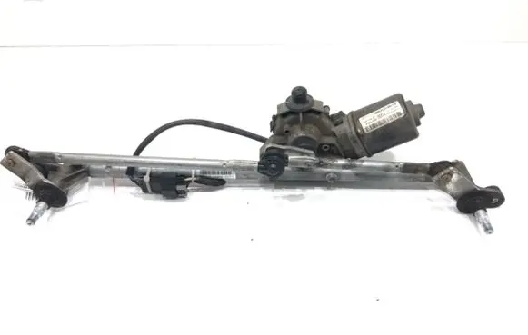 Chevrolet Orlando Front wiper linkage and motor 95016518