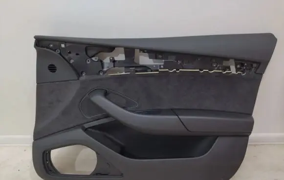 Audi A8 S8 D4 4H Front door card panel trim 4H1868018
