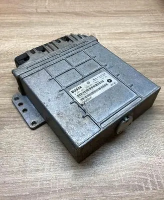 Chrysler Voyager Engine control unit/module ECU P04686660AD 0281001333