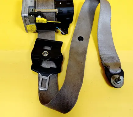 Mercedes-Benz S W220 Front seatbelt 2208602785