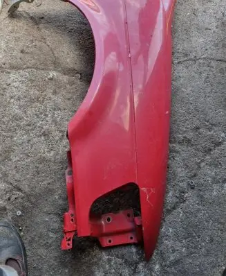 Mitsubishi Space Runner Fender