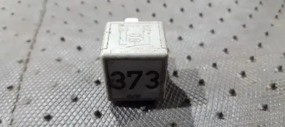 Audi A4 S4 B7 8E 8H Other relay 8D0951253A V23134-B52-X301