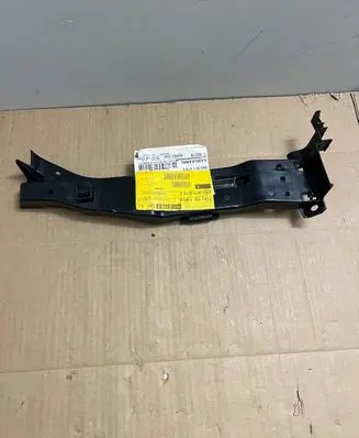 Volkswagen Tiguan Other engine bay part 5N0971615E
