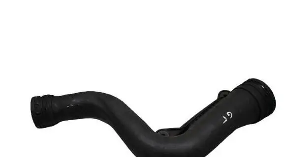 Intercooler hose/pipe