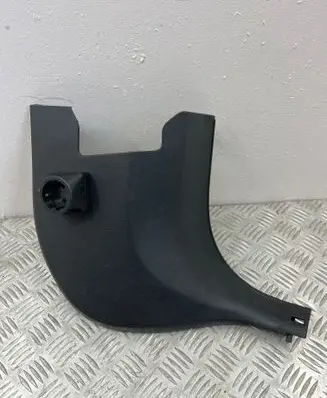 BMW 2 F46 Front sill trim cover 7298814 20024110