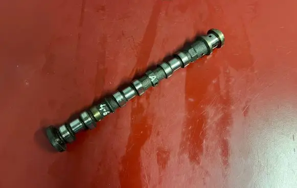 Chrysler Town u0026 Country V Camshaft 4-6CYL OUT