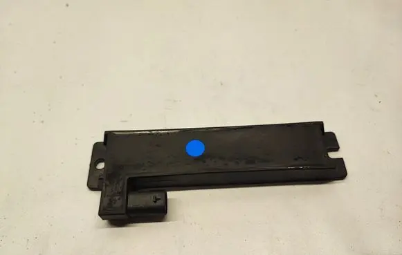 Tesla Model X Keyless system antenna 104312900B